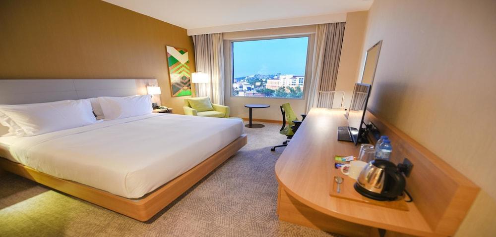 Hilton Garden Inn Kampala Extérieur photo