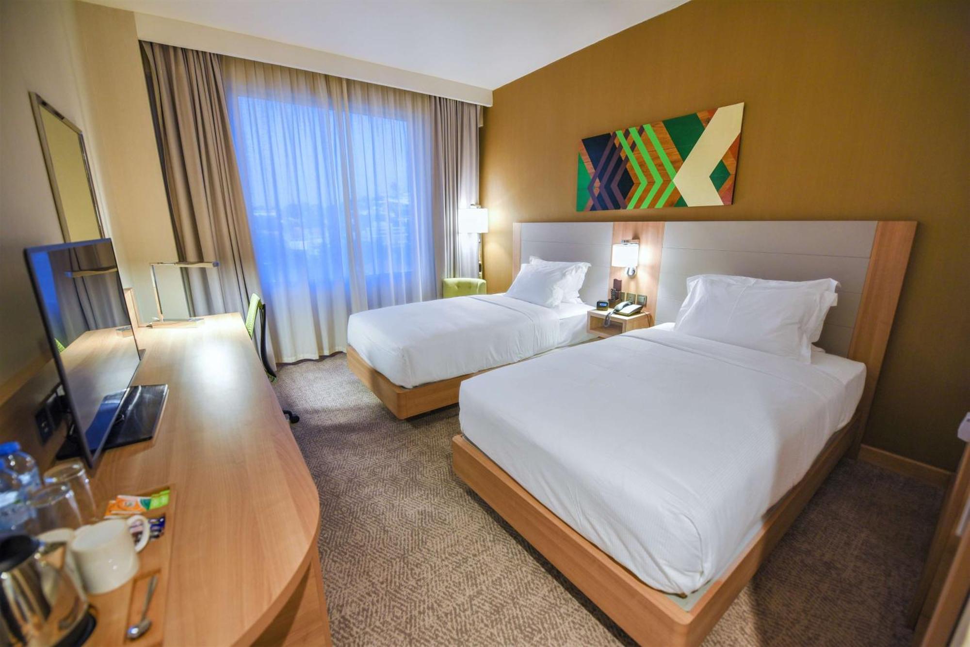 Hilton Garden Inn Kampala Extérieur photo