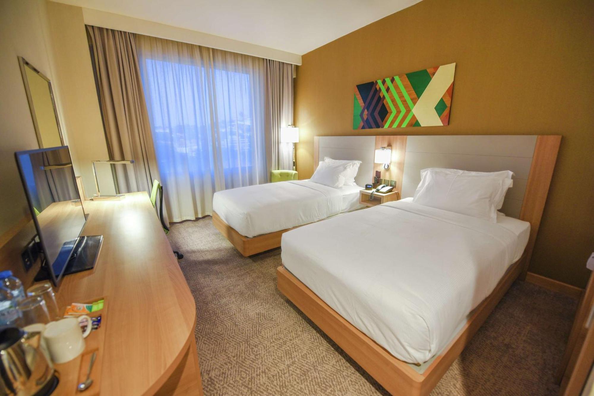 Hilton Garden Inn Kampala Extérieur photo
