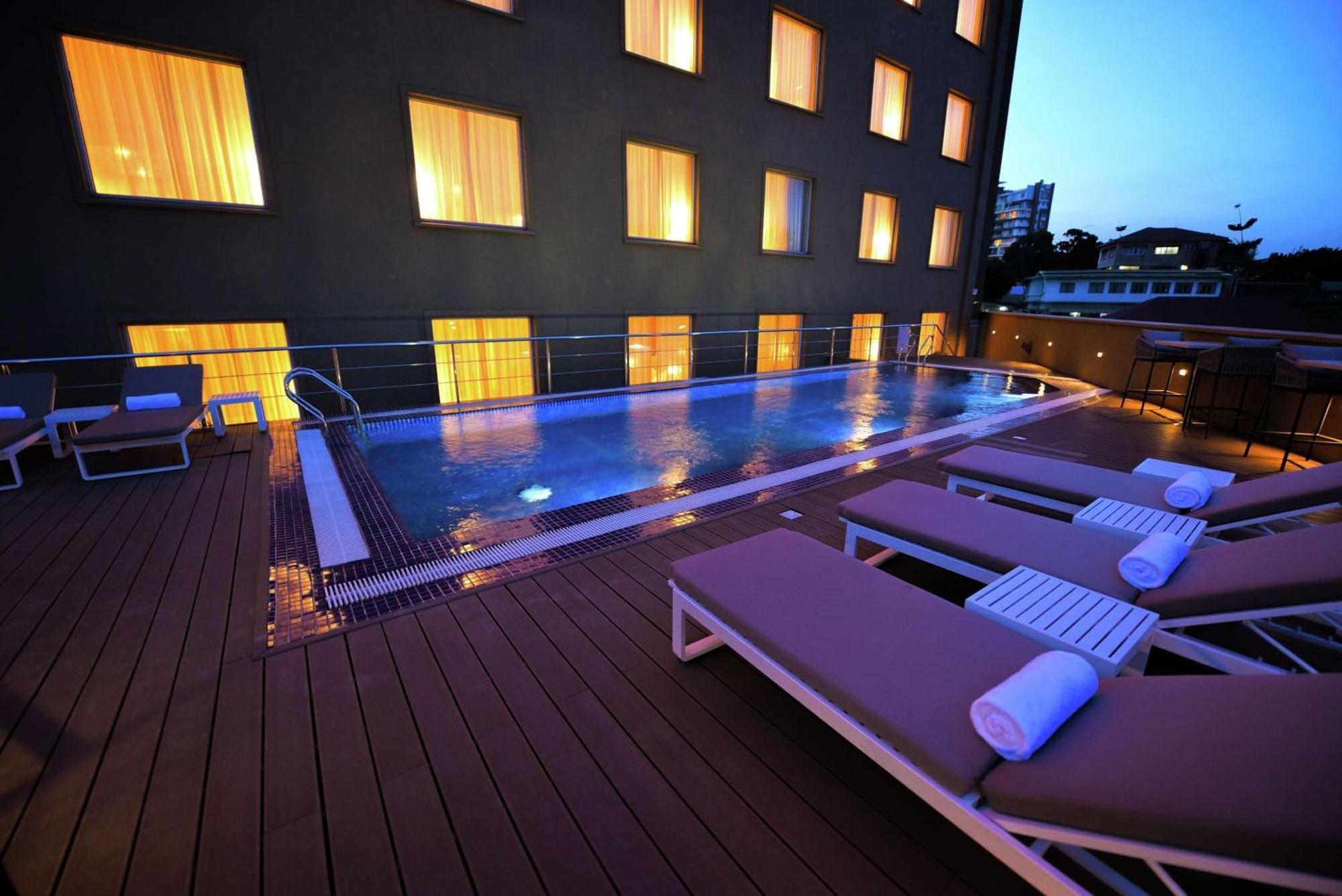 Hilton Garden Inn Kampala Extérieur photo